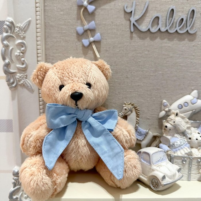 Quadro Maternidade Urso De Pelúcia Brinquedos - Vertical Azul Bebê - Imagem 3